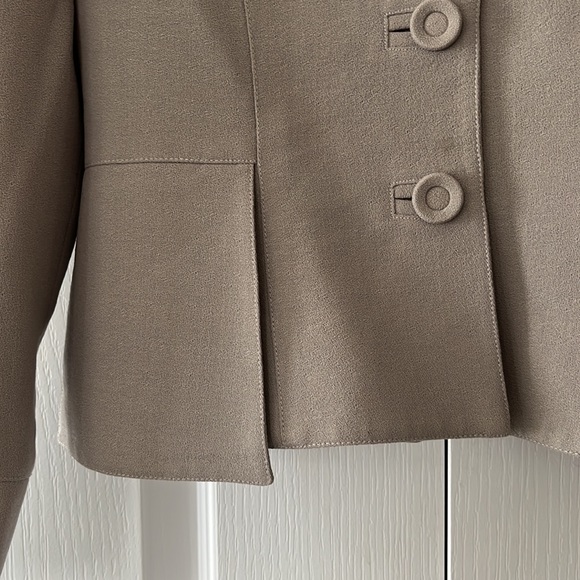 VGUC Price Roman jacket - Picture 5 of 12